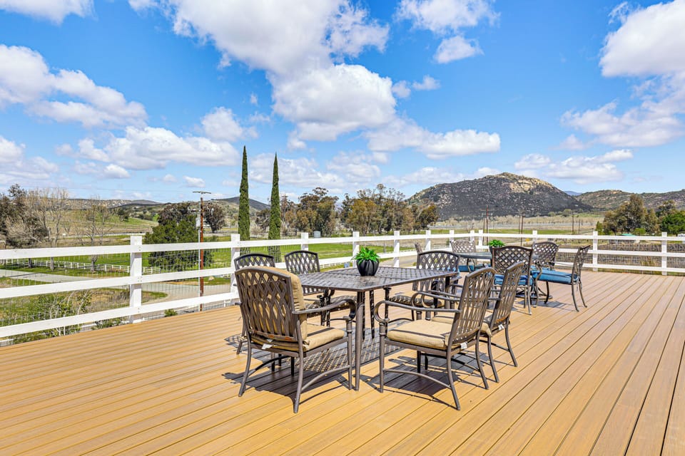 House (3 Bedrooms) | Front of property