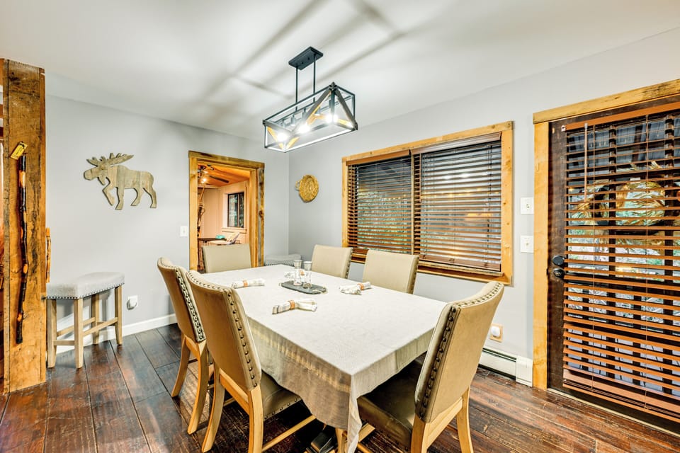 House (3 Bedrooms) | Interior