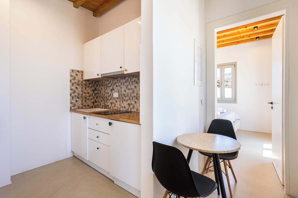 Fully equippeed kitchen 
