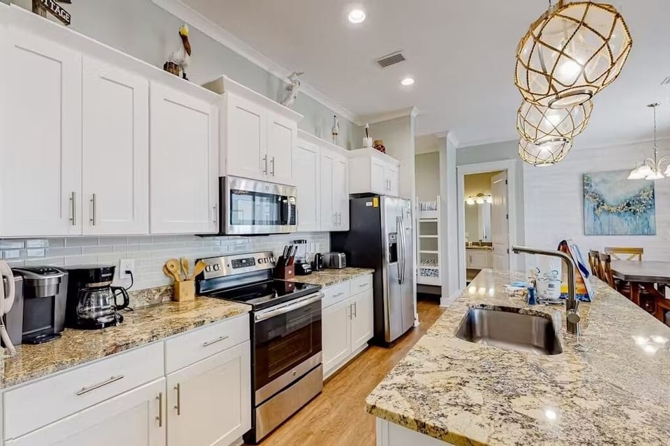 Chefs kitchen fully stocked