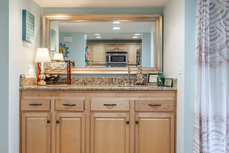 Wet Bar