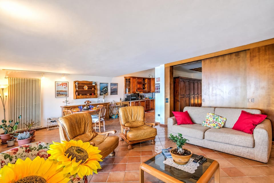 Living and dining room