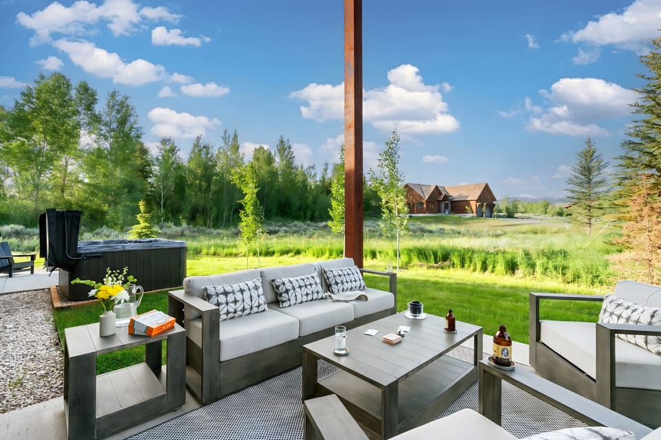 Grab a drink and enjoy a game under the Teton Valley blue skies. 