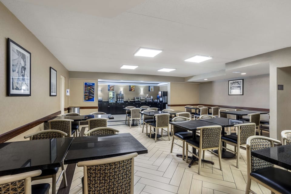 Free continental breakfast