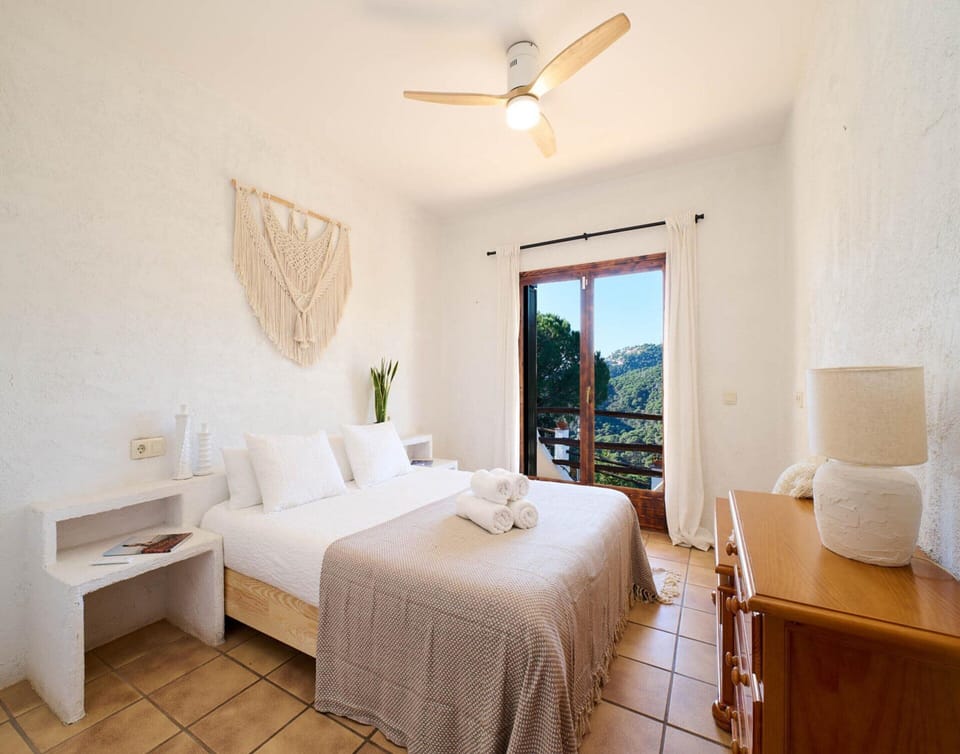Villa | 3 bedrooms, iron/ironing board