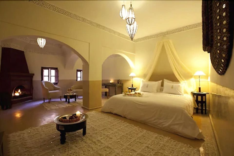 Master Suite | In-room safe, desk, soundproofing, free WiFi