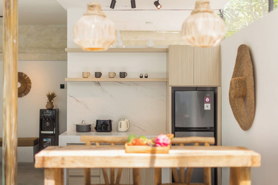 Fridge, microwave, stovetop, electric kettle