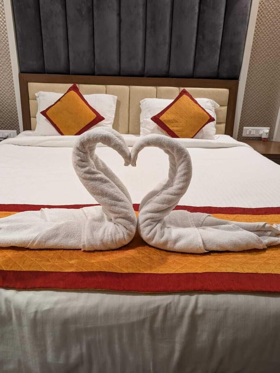 Super Deluxe Room | Egyptian cotton sheets, premium bedding, in-room safe, laptop workspace