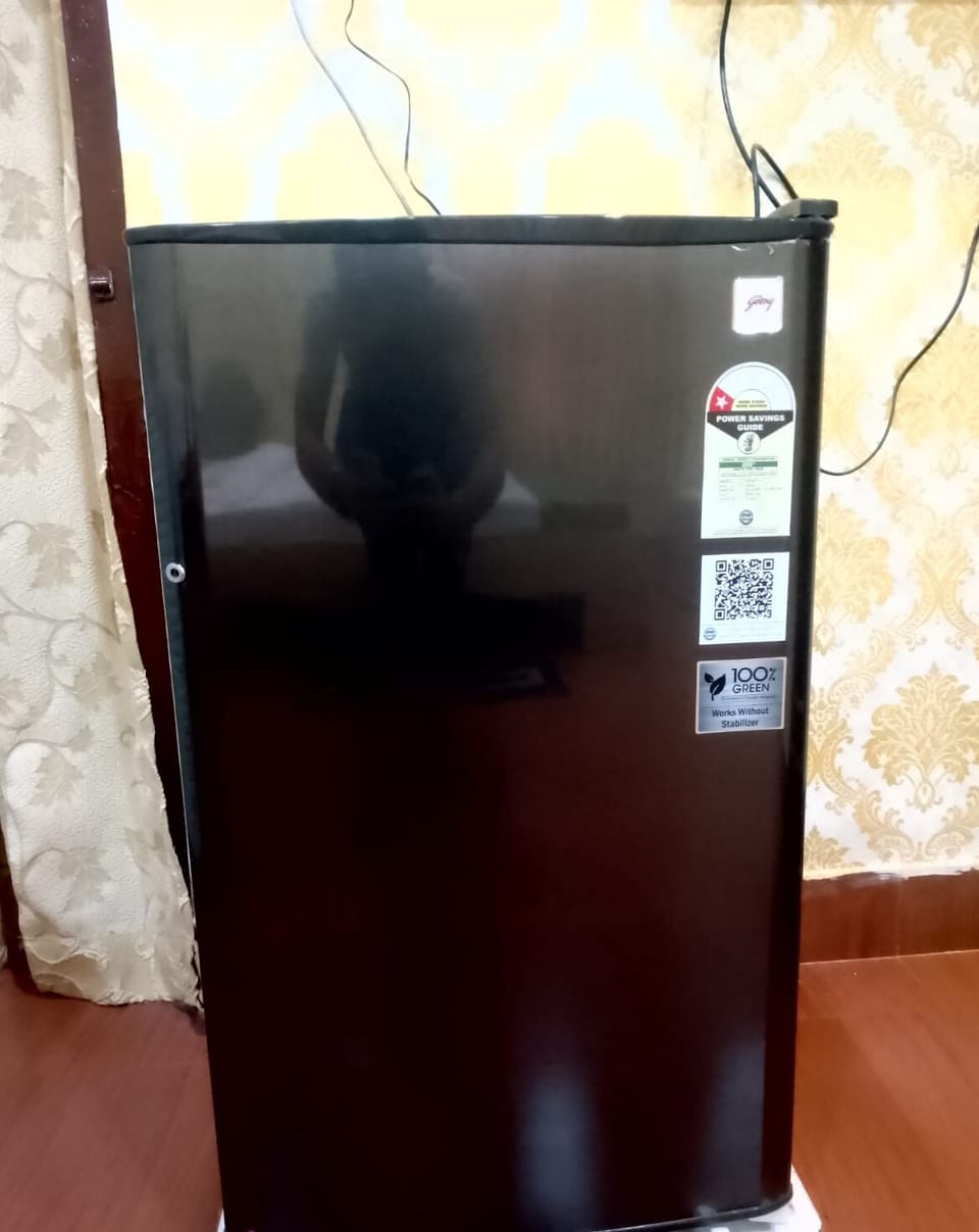 Mini-refrigerator