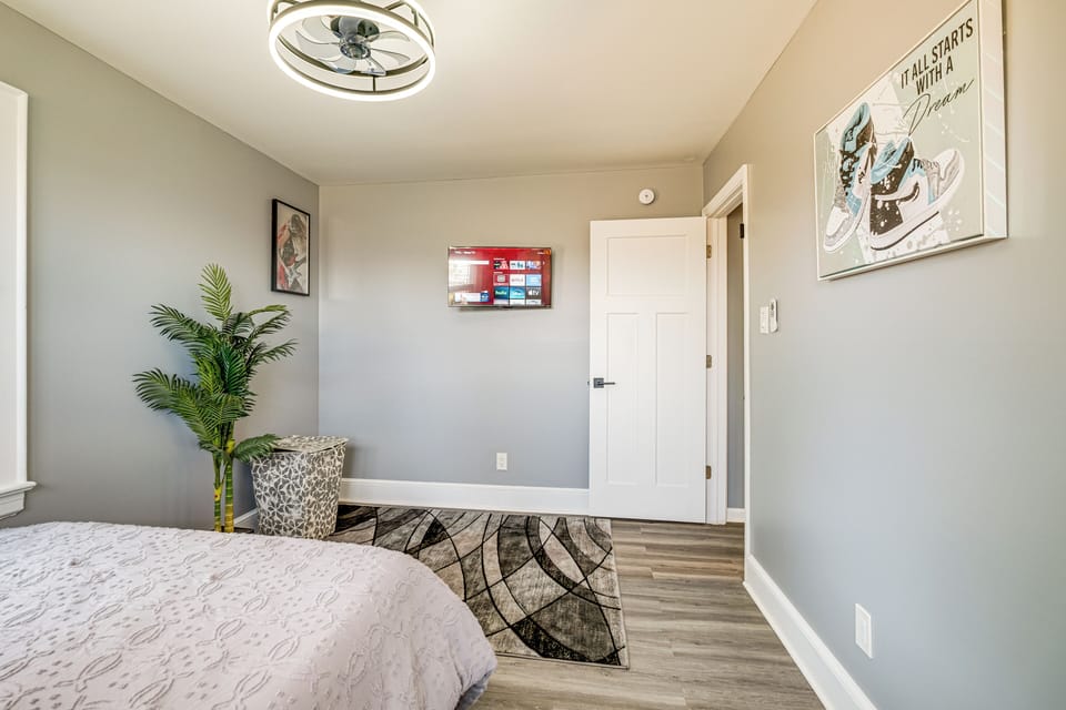House (3 Bedrooms) | Interior