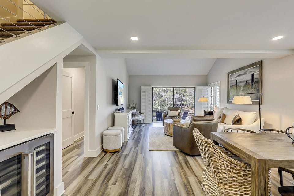 Spacious Living Room