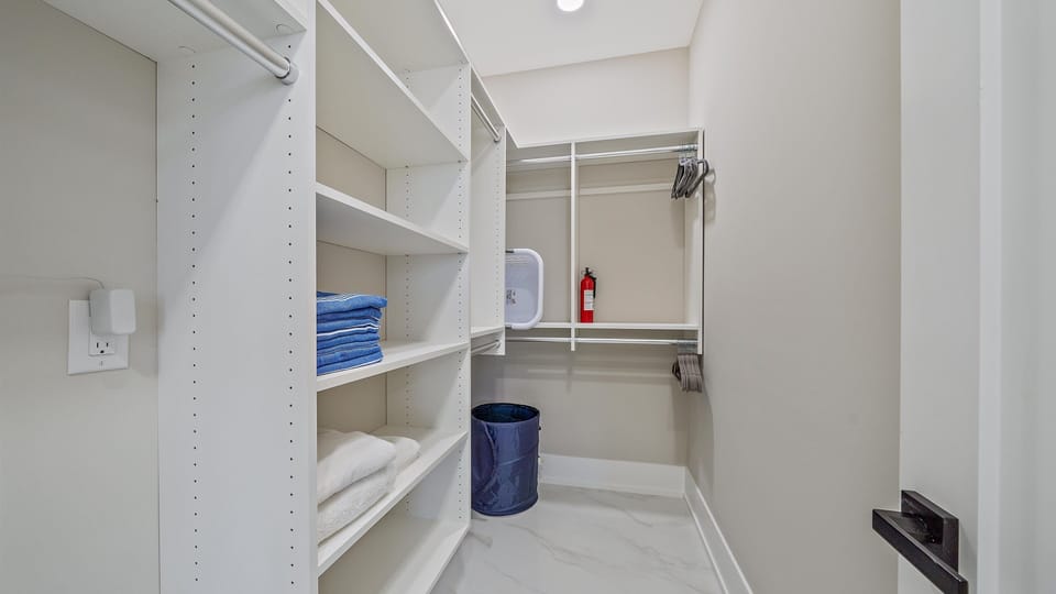 Townhome, 3 Bedrooms | Interior