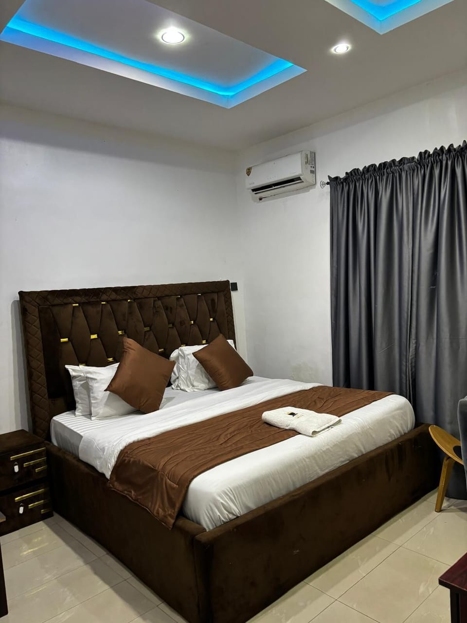Superior Single Room, 1 Bedroom, City View | Desk, laptop workspace, free WiFi
