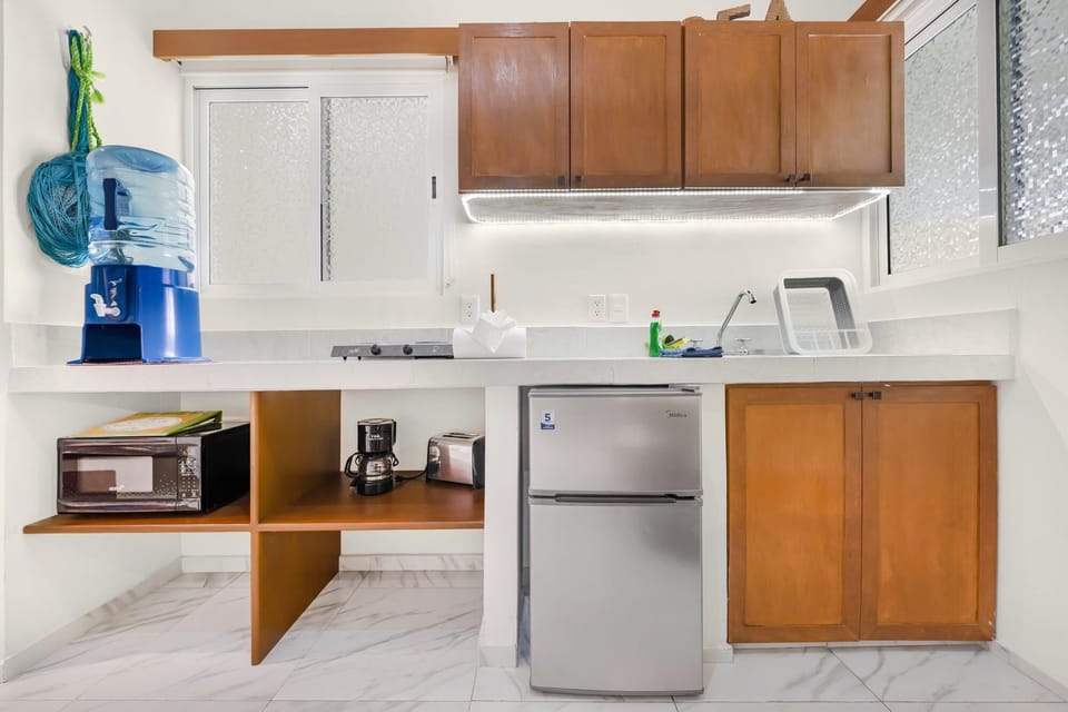 Tortuga Kitchenette