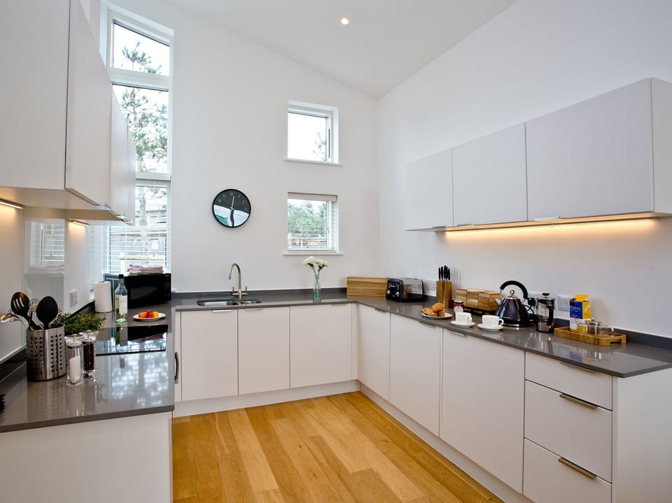 Kitchen | Una Argentum 63 - St Ives Resort, Carbis Bay, near St Ives