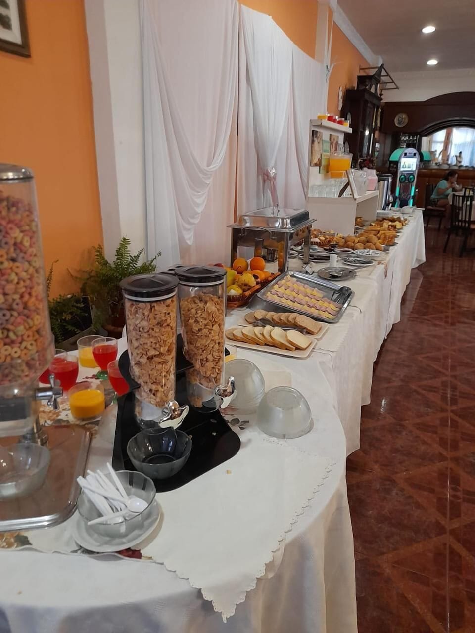 Breakfast buffet