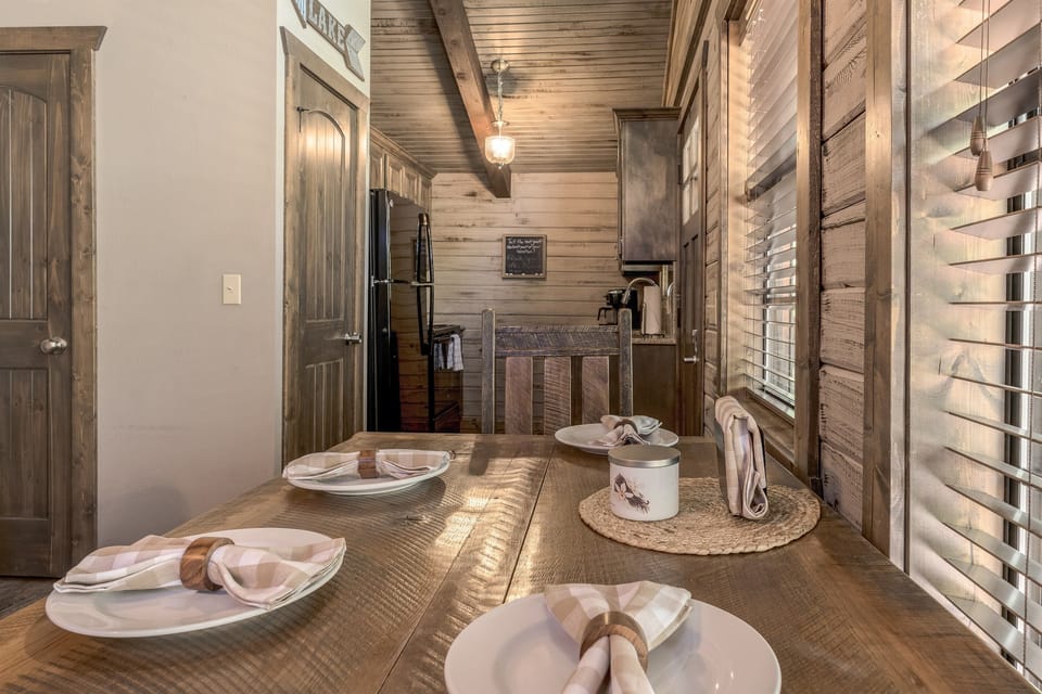 Dining Table with seating for 4