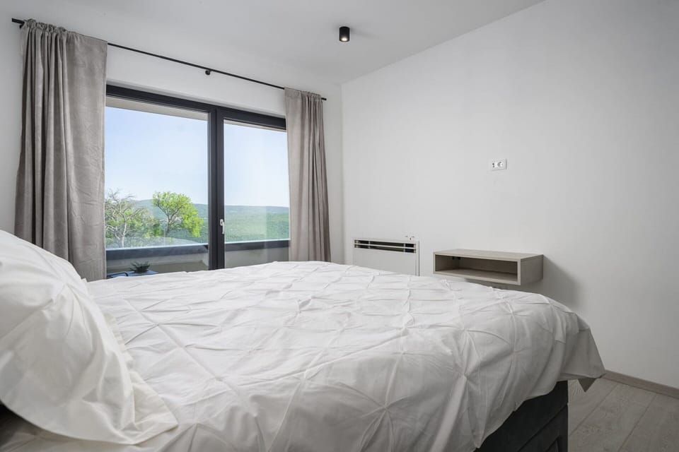Villa | 5 bedrooms, iron/ironing board