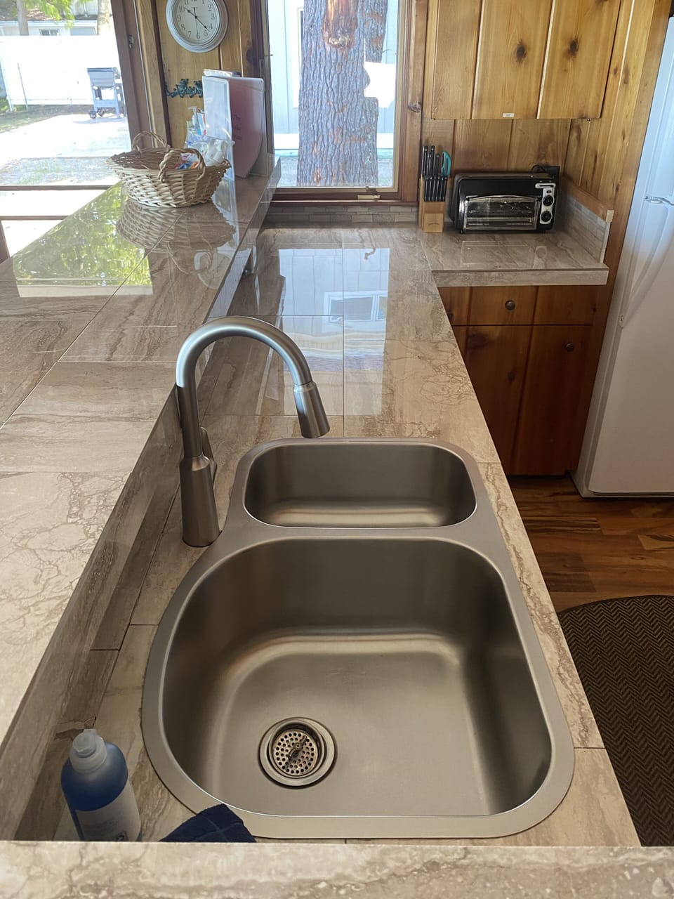 New sink and counters