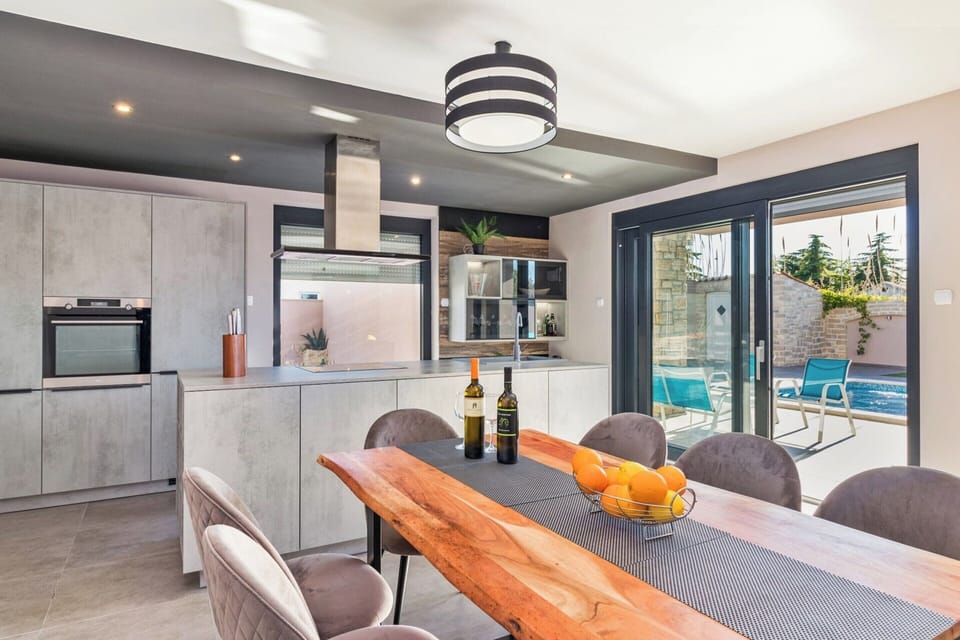 Villa | Private kitchen | Highchair