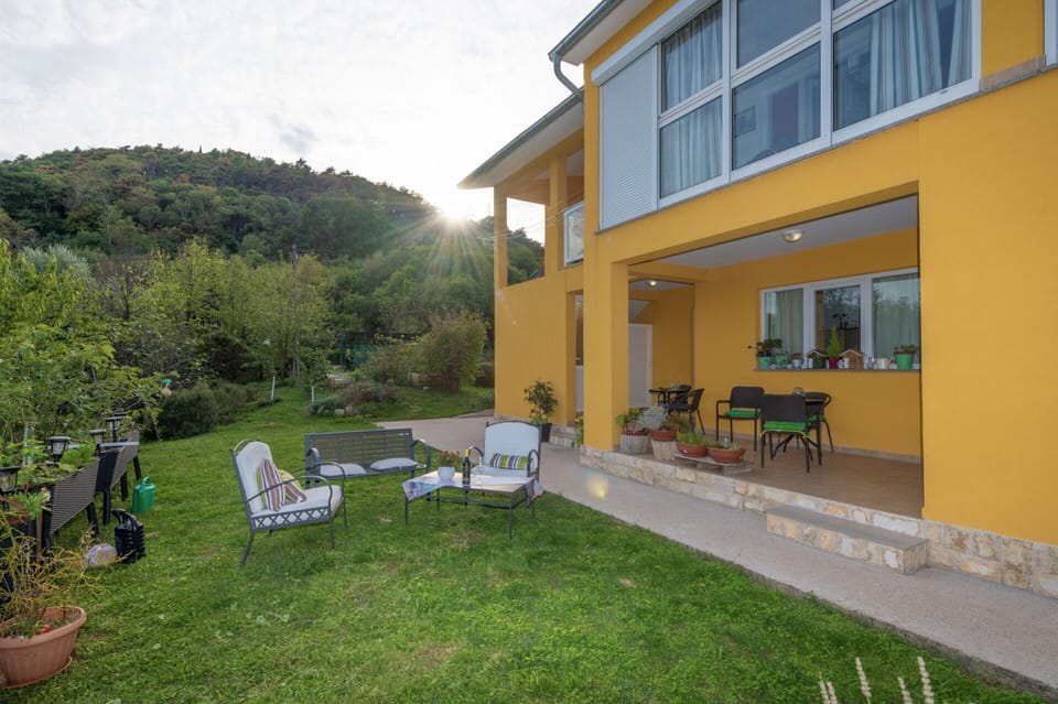 Apartment | Exterior