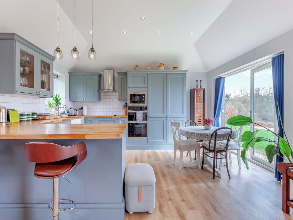 Dining Area | The Lodge at Edenbridge, Shepton Mallet