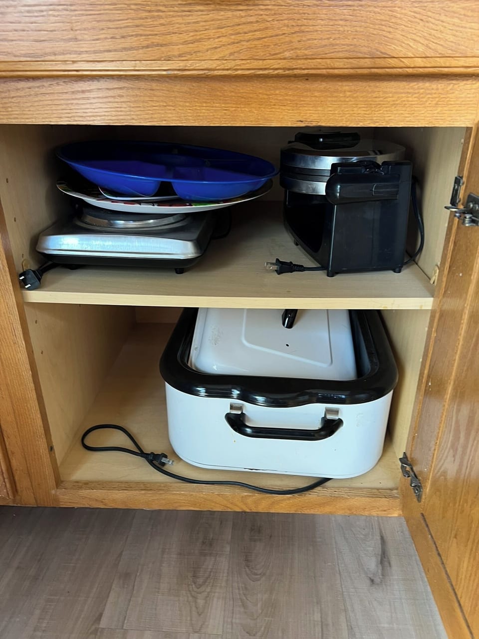 roasting pan, waffle maker, hot plate, fully stocked kitchen