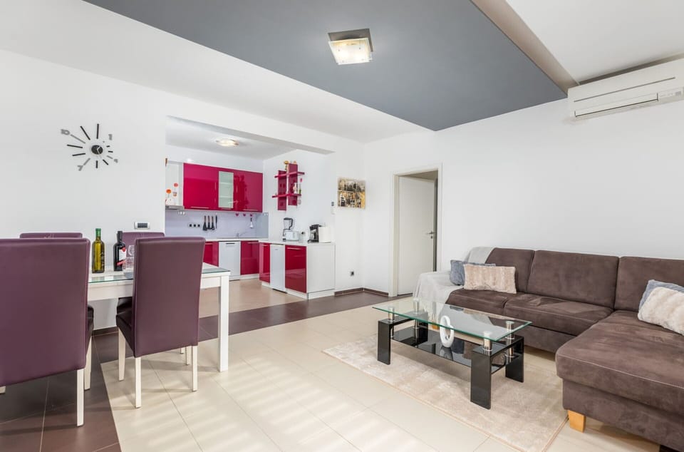 Villa | Living room