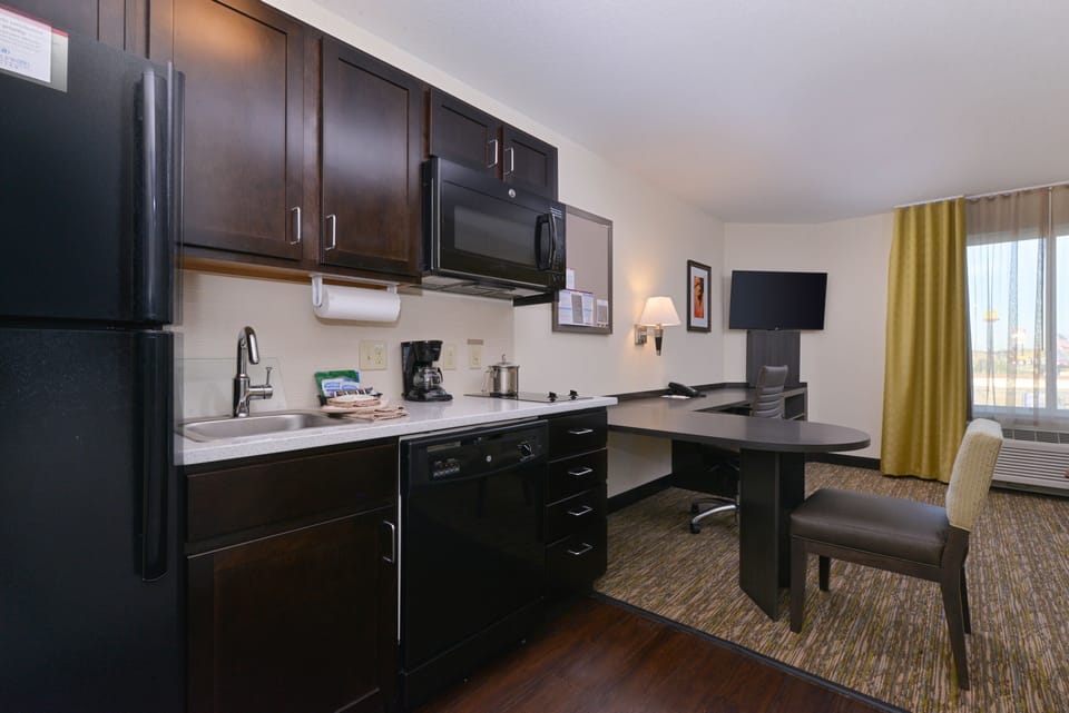 In-room safe, desk, blackout drapes, iron/ironing board