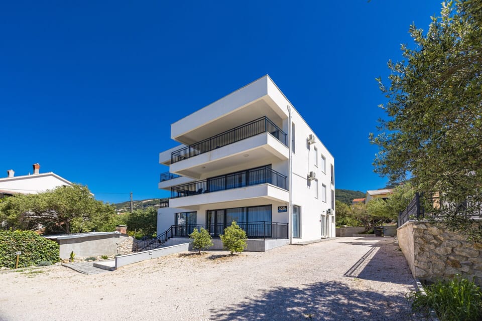 Apartment | Exterior