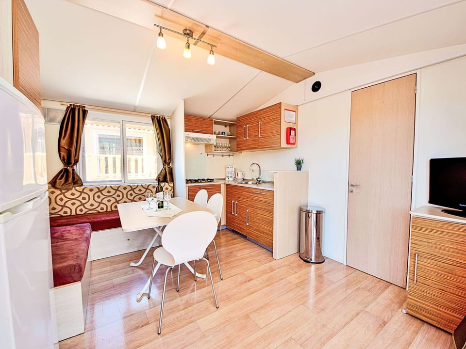 Shade, Balcony, Hotel, Villa, Resort, Outdoor Furniture