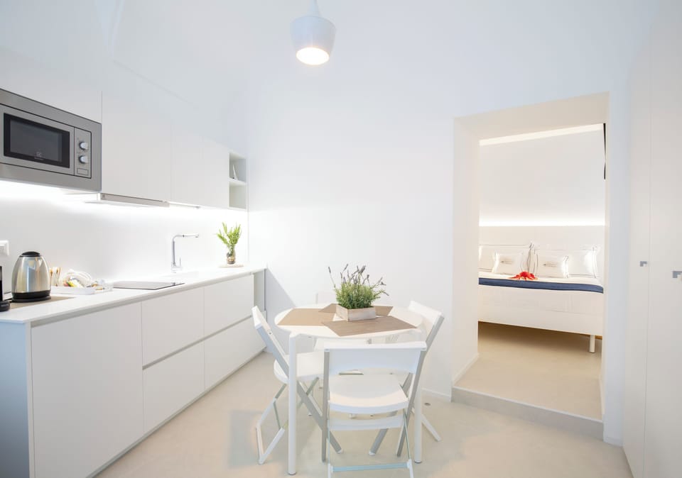 Deluxe Apartment, City View | Private kitchen | Fridge, espresso maker, coffee/tea maker, electric kettle