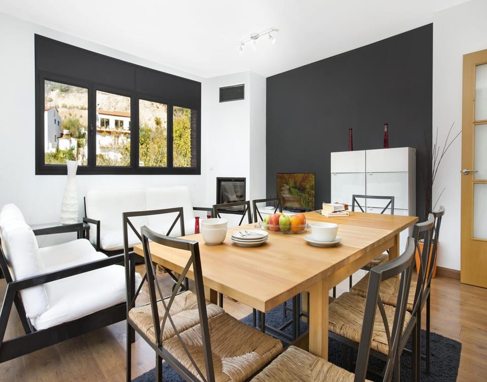 Villa | Dining