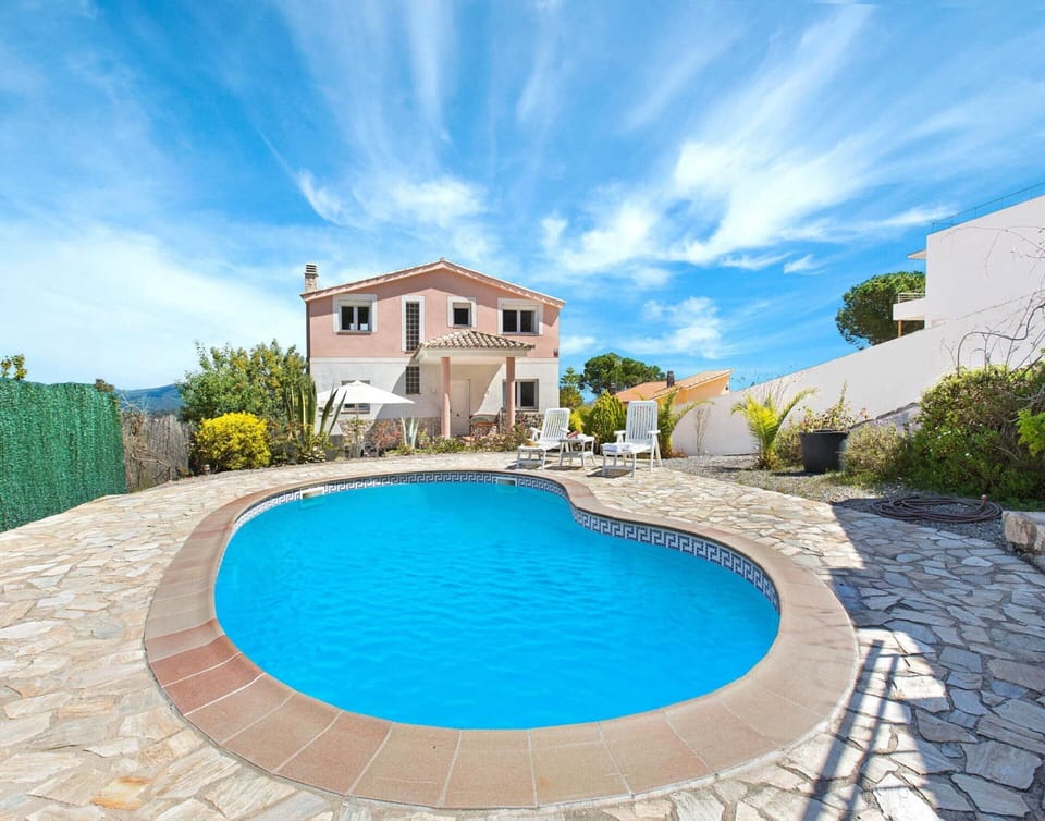 Villa | Pool | Indoor pool, outdoor pool
