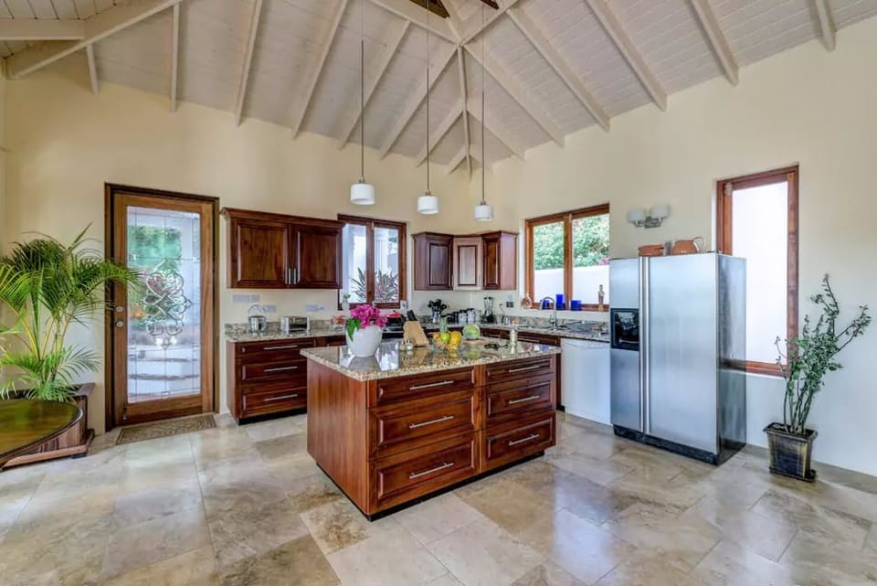 Luxury Villa, Multiple Bedrooms, Private Pool, Ocean View | Private kitchen | Full-size fridge, microwave, oven, stovetop