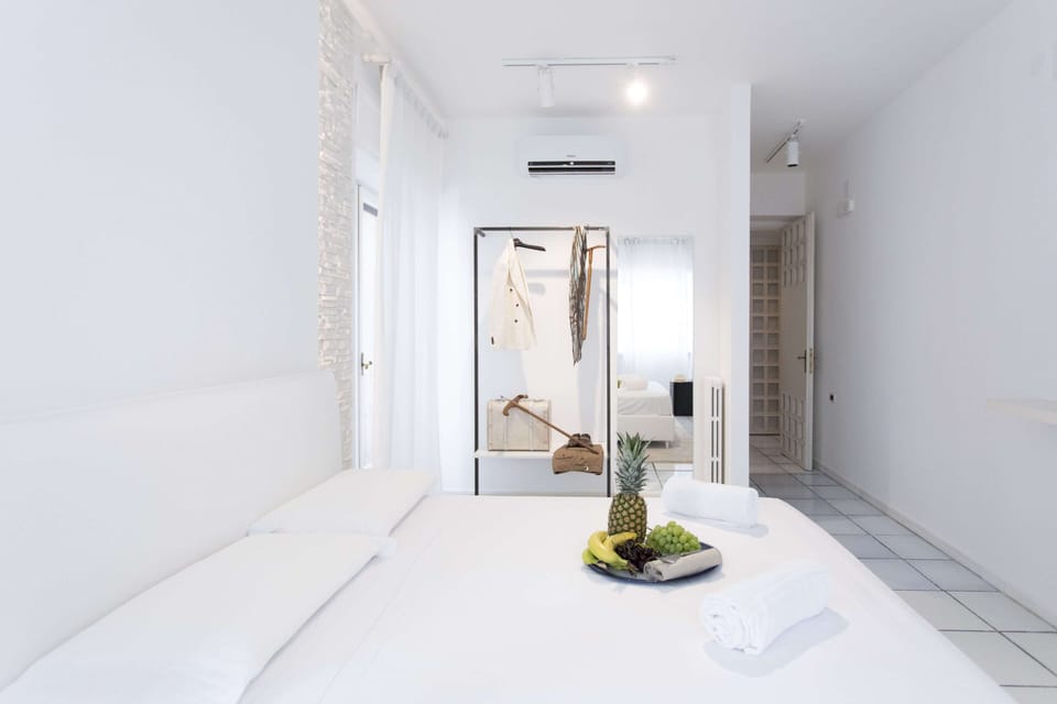 Superior Double Room | Minibar, free WiFi
