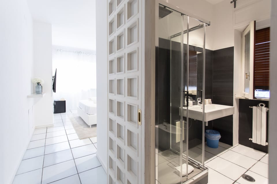 Superior Double Room | Minibar, free WiFi