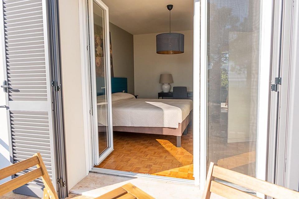 Superior Double or Twin Room, Balcony, Sea View | Desk, laptop workspace, soundproofing, free WiFi