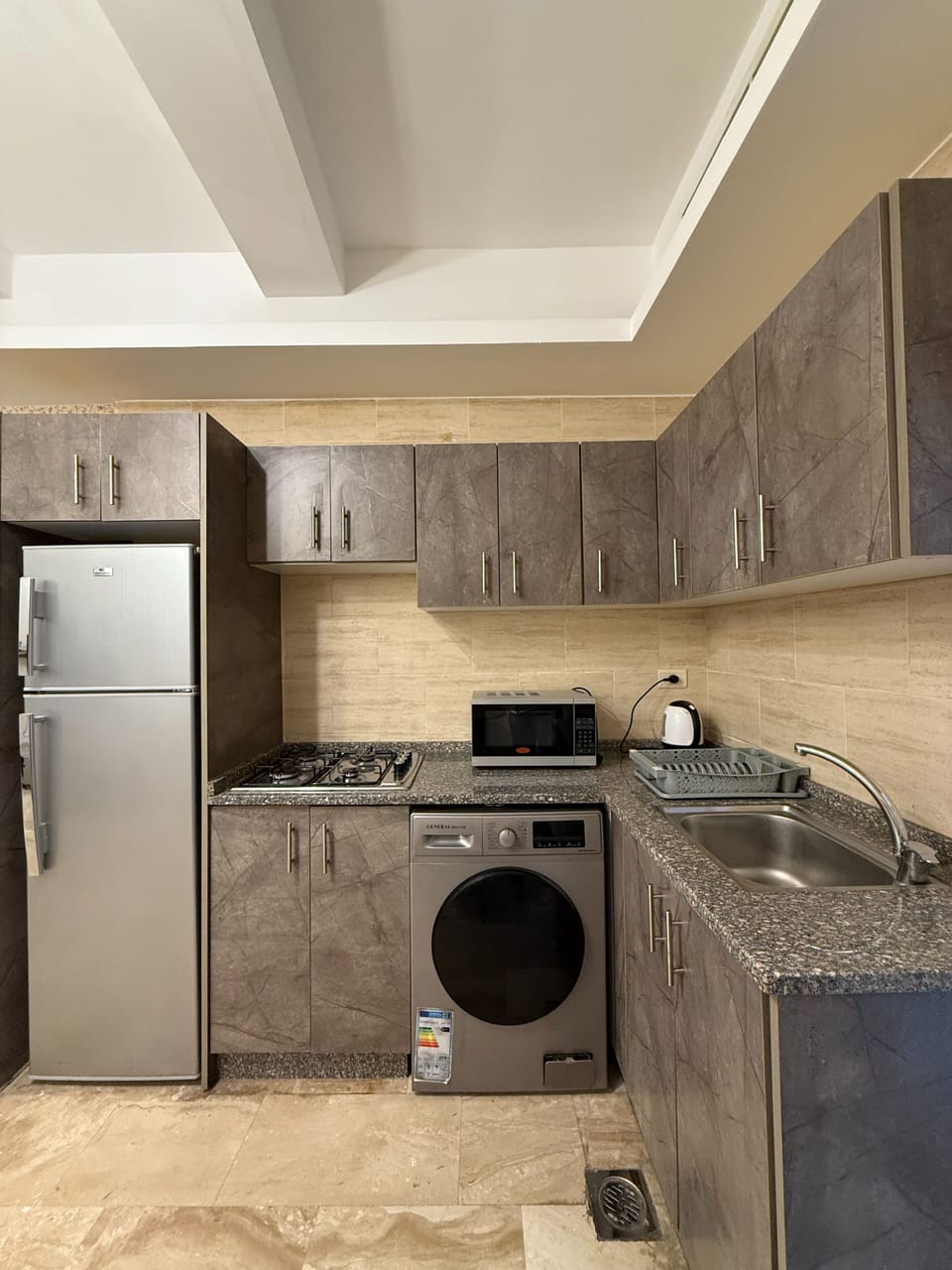 Apartment, 2 Bedrooms, Smoking | Laundry