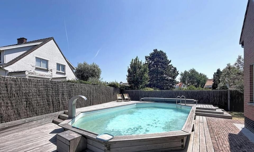 Swimming pool - april until september