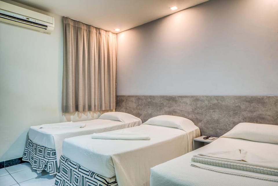 In-room safe, free WiFi, bed sheets