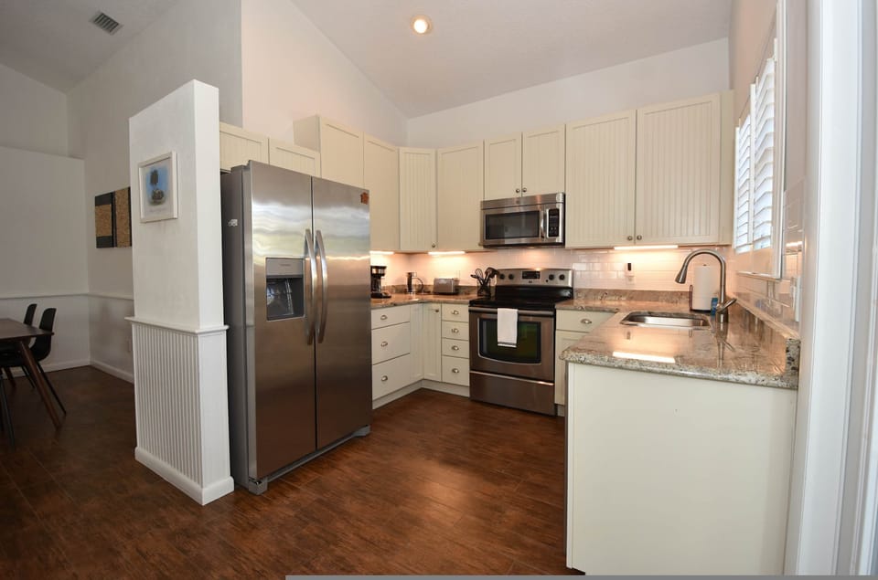 House | 3 bedrooms, high-speed internet