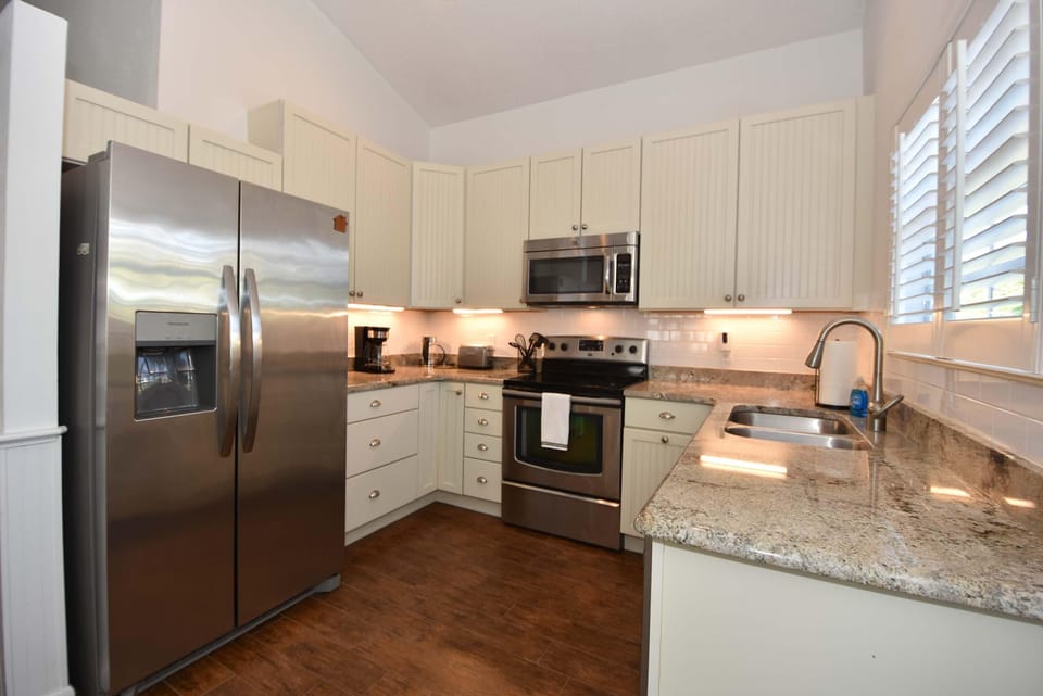 House | 3 bedrooms, high-speed internet