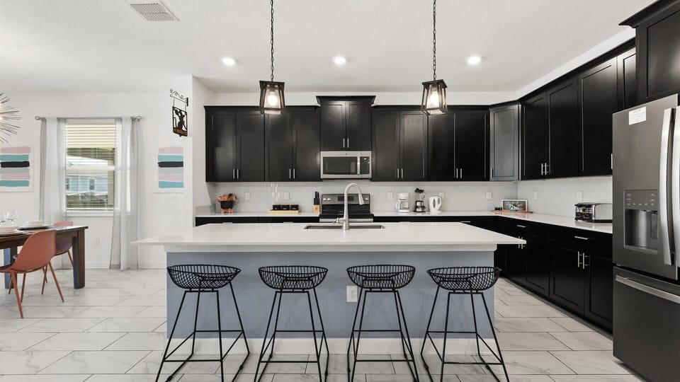 Kitchen Island with Breakfast Bar Seating