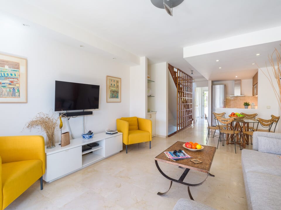 House | Living room