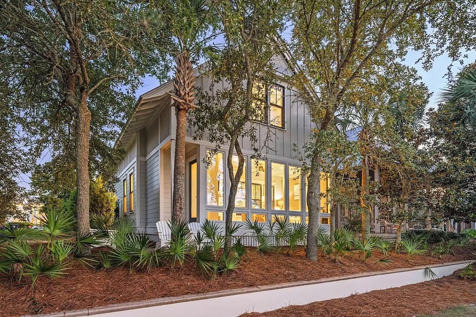House, Multiple Beds (Pineapple & Palms) | Exterior