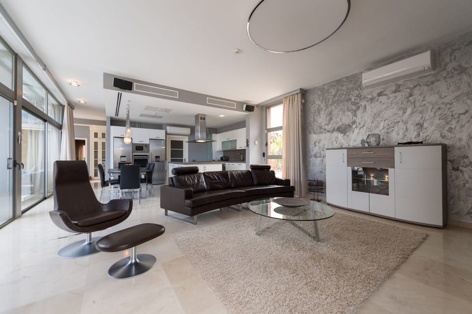 House | Living room