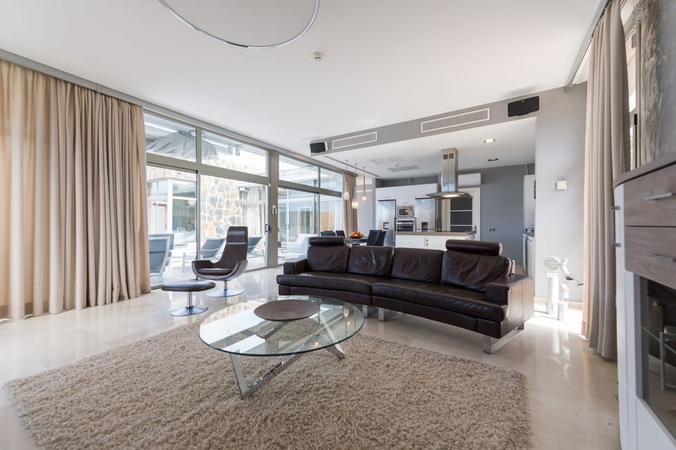House | Living room