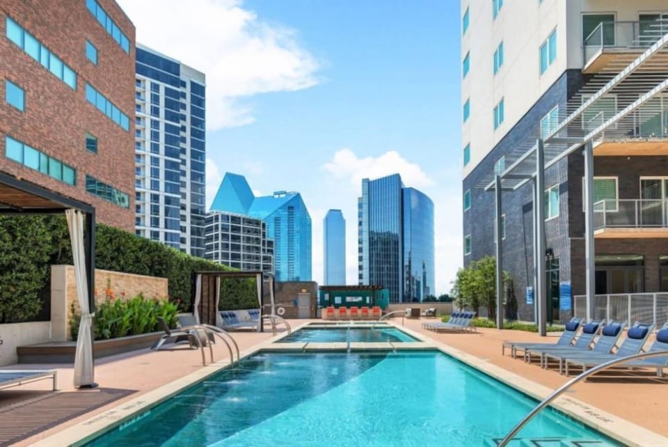 Rooftop Pool