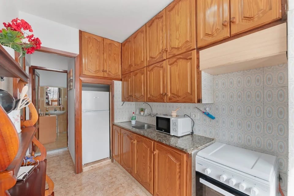 Apartment, 2 Bedrooms, Smoking, Balcony | Private kitchen